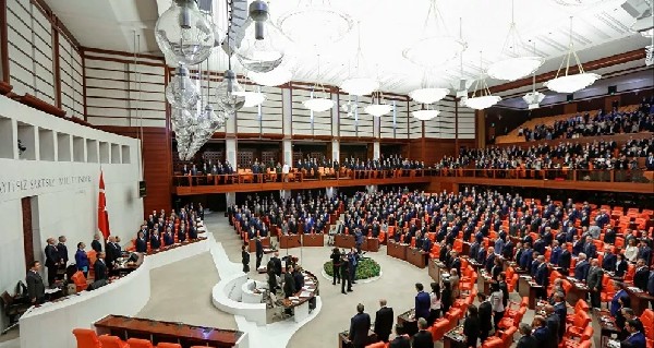 Telafi Egitimi Yasalasti Yazin Egitime Devam Edilecek